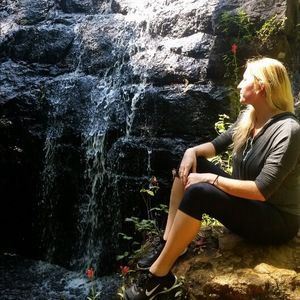 Meet your Posher, Leah